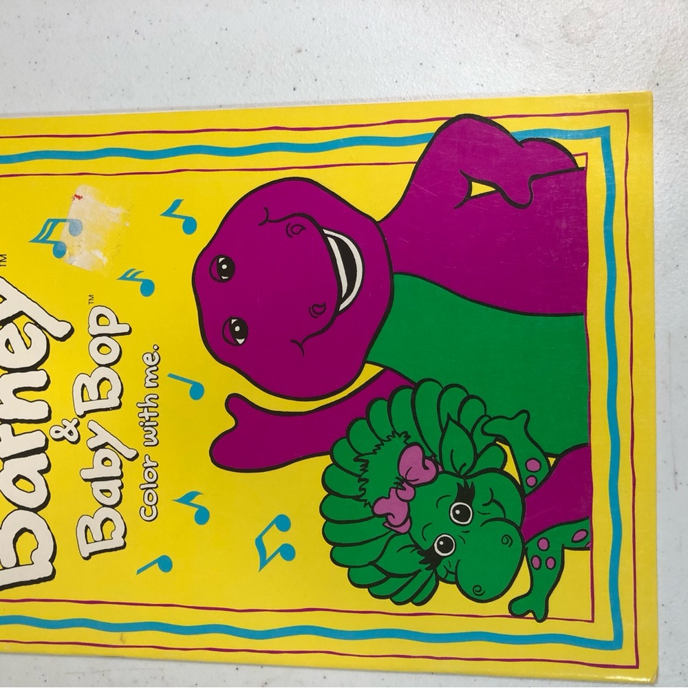 3 Children’s coloring/activity books - Picture 2 of 6